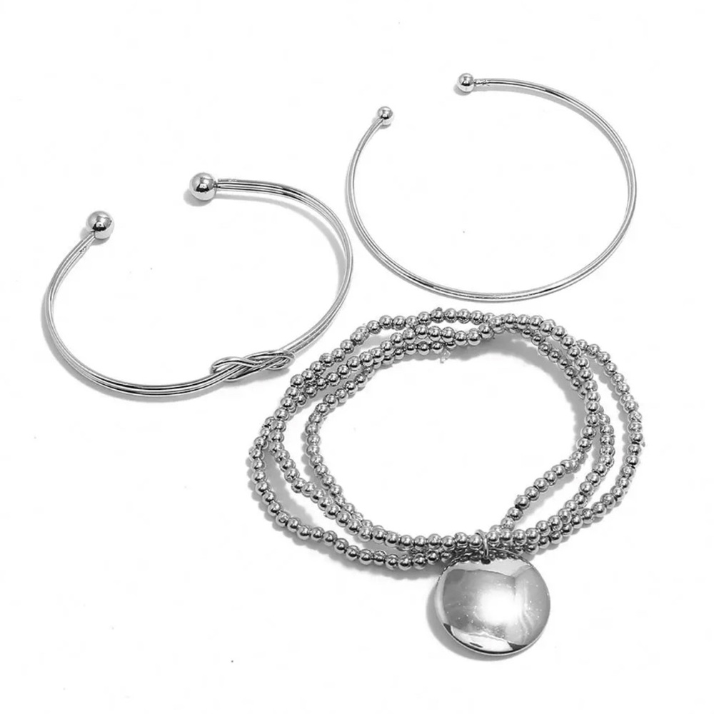 Chic Fashion Alloy Set of Three Bracelets - Picture 4 of 6